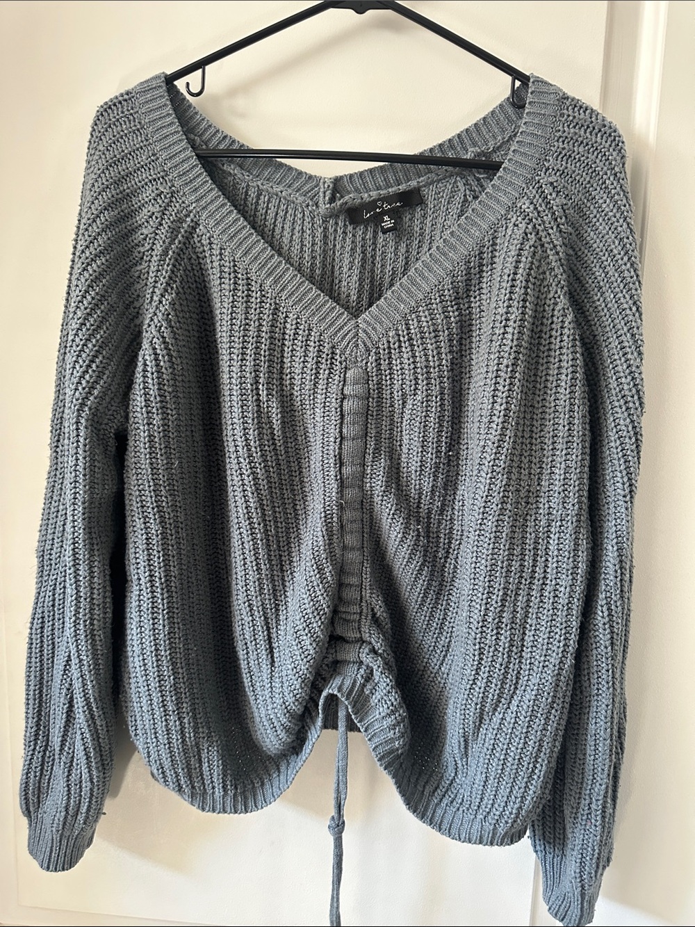 Love Tree Chunky V-Neck Drawstring Sweater in Steel Gray-Blue